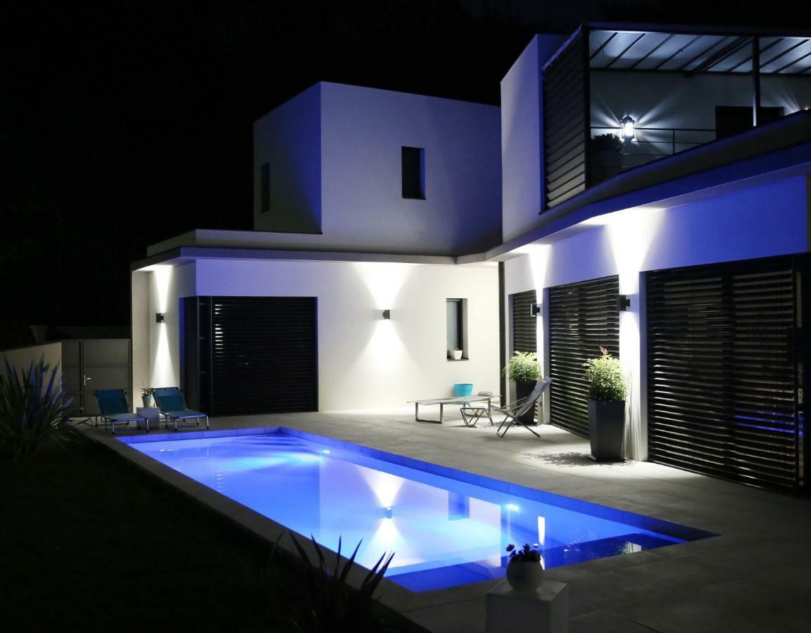 Maison Cube Saint-Didier-au-Mont-d'Or Екстериор снимка